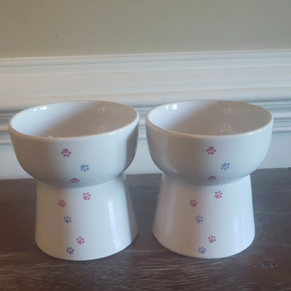 New! Frisco Cat Print Non-Skid Elevated Ceramic Cat Bowl, 1.5 cup (2 bowls)
